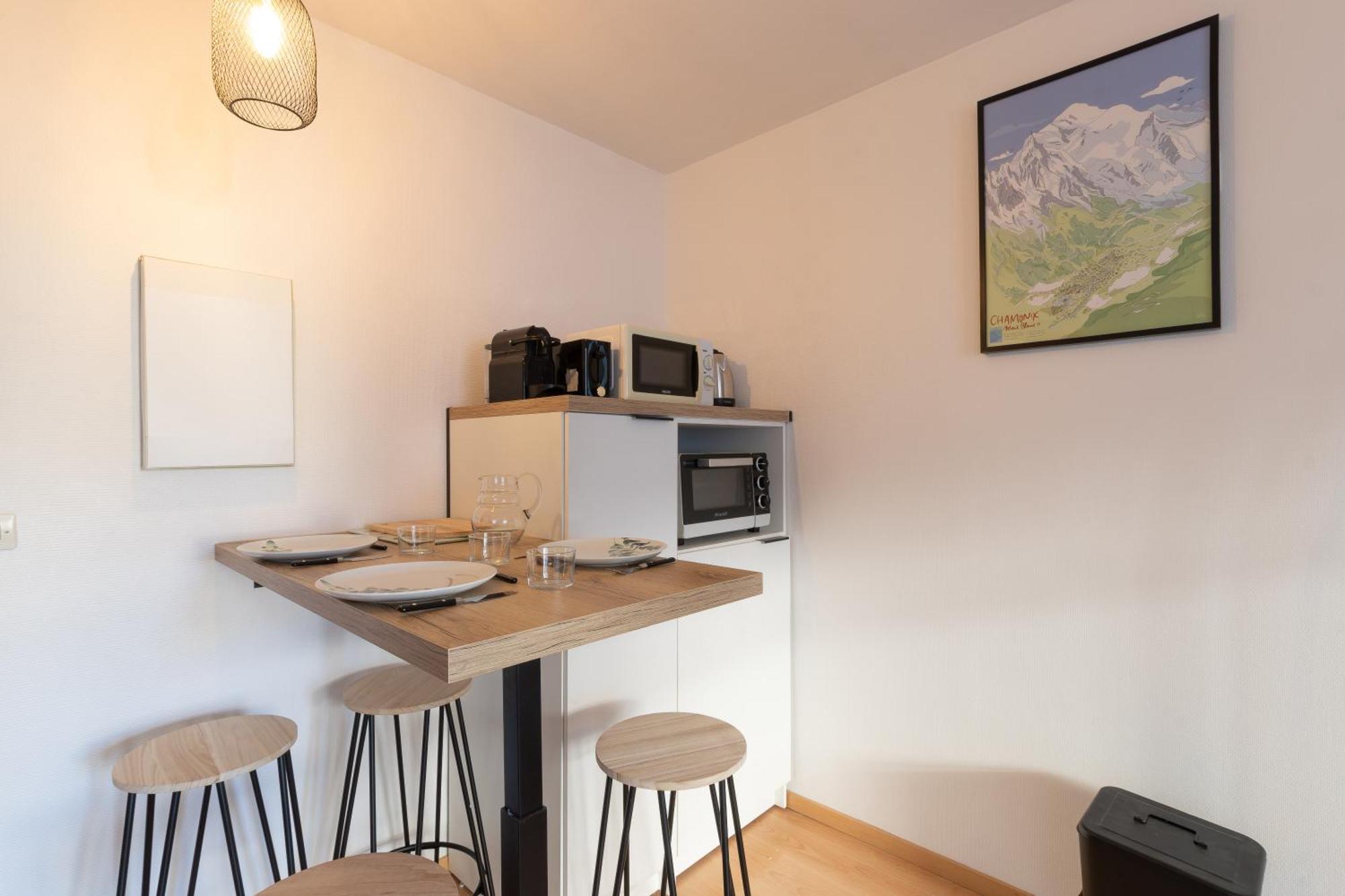 Cabana & L' Ideal - Gare, Lac Et Parking Public 5 Min Annecy Exterior foto